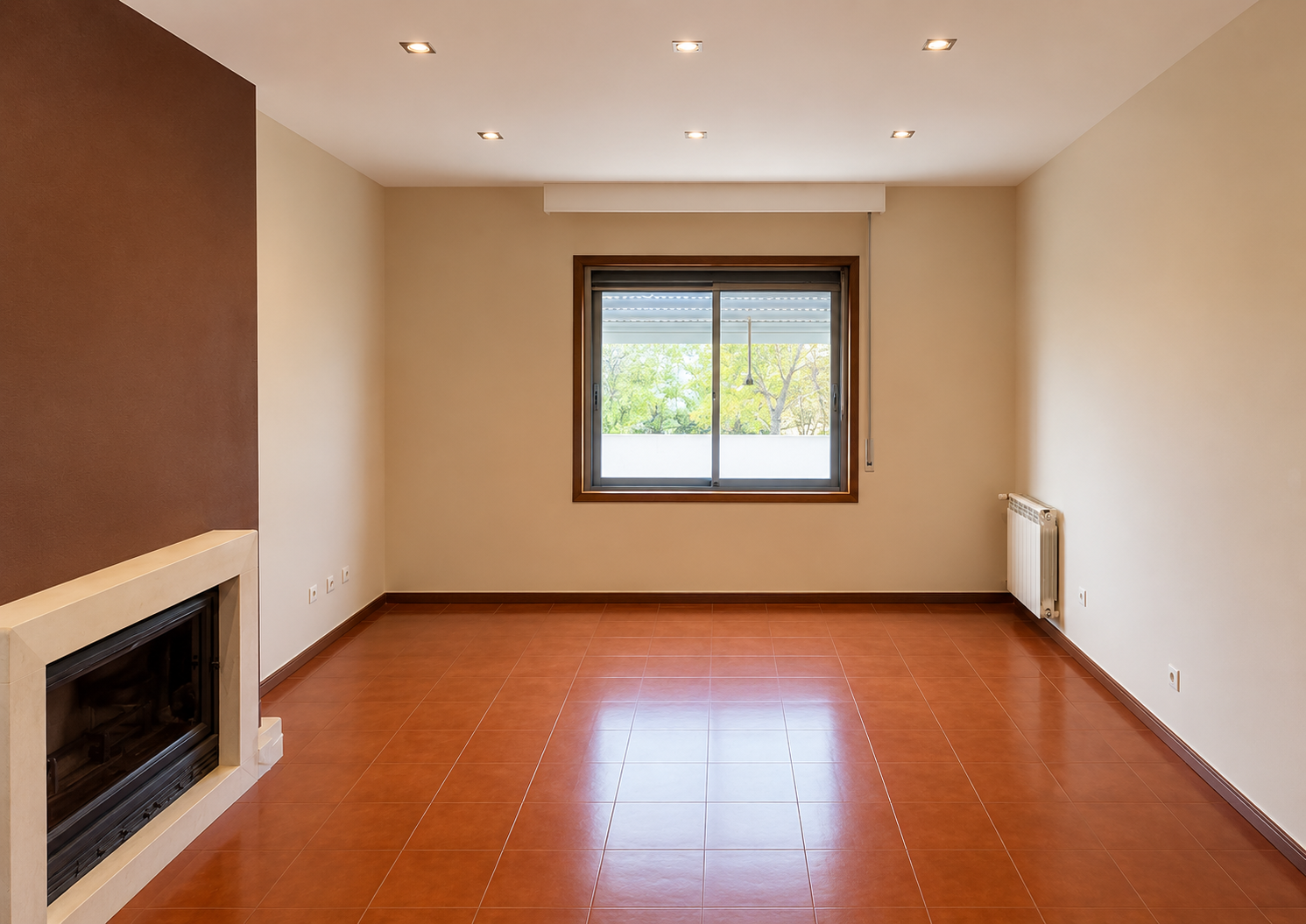 Detalhes que fazem a diferença:
Área útil: 73 m²
2 Quartos
2 Casas de banho (uma completa)
Lugar de garagem
Condomínio: 55€
Ano de construção: 1998